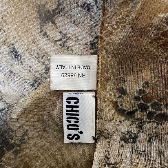 Square Scarf - Picture 2 of 2